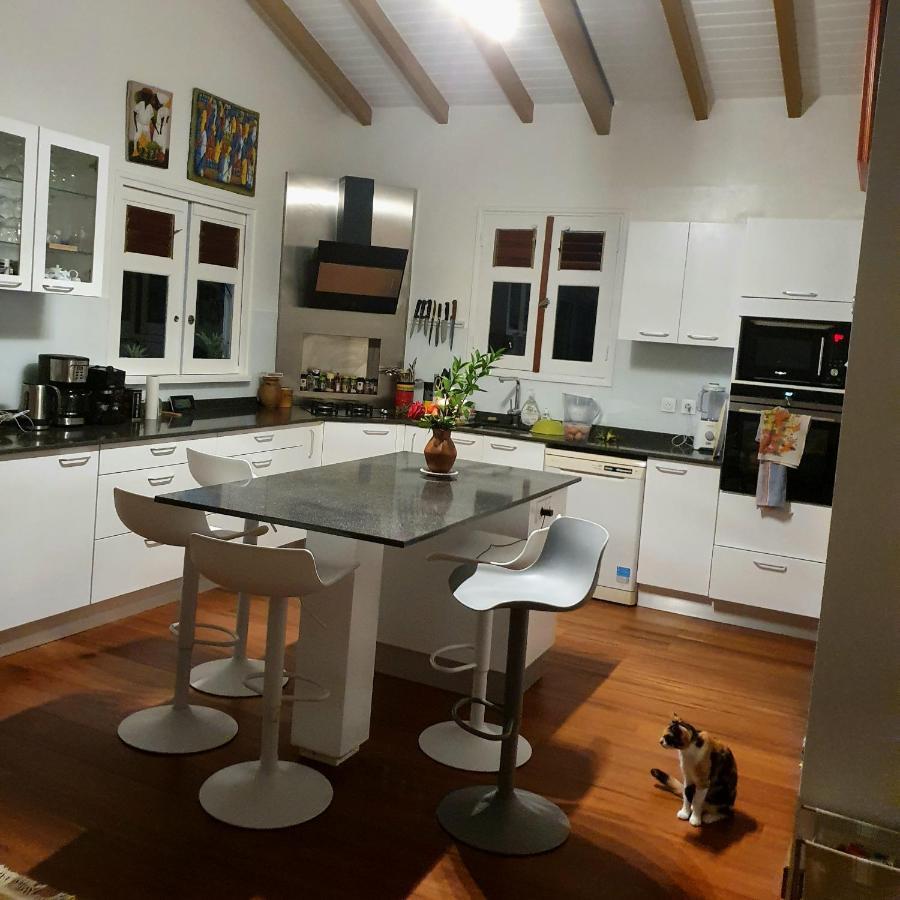 Deux Chambres Et Deux Salles De Bain Dans La Maison De Michelle L'Amirade Grande Anse  Bagian luar foto