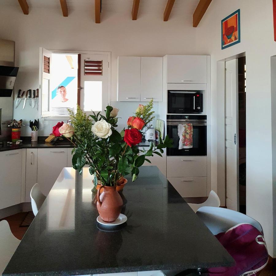 Deux Chambres Et Deux Salles De Bain Dans La Maison De Michelle L'Amirade Grande Anse  Bagian luar foto