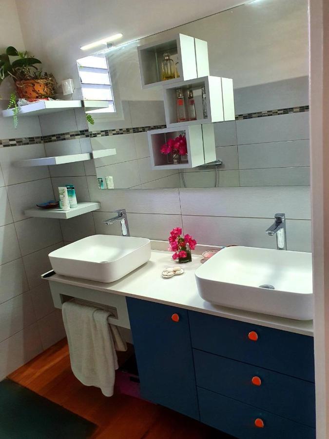 Deux Chambres Et Deux Salles De Bain Dans La Maison De Michelle L'Amirade Grande Anse  Bagian luar foto